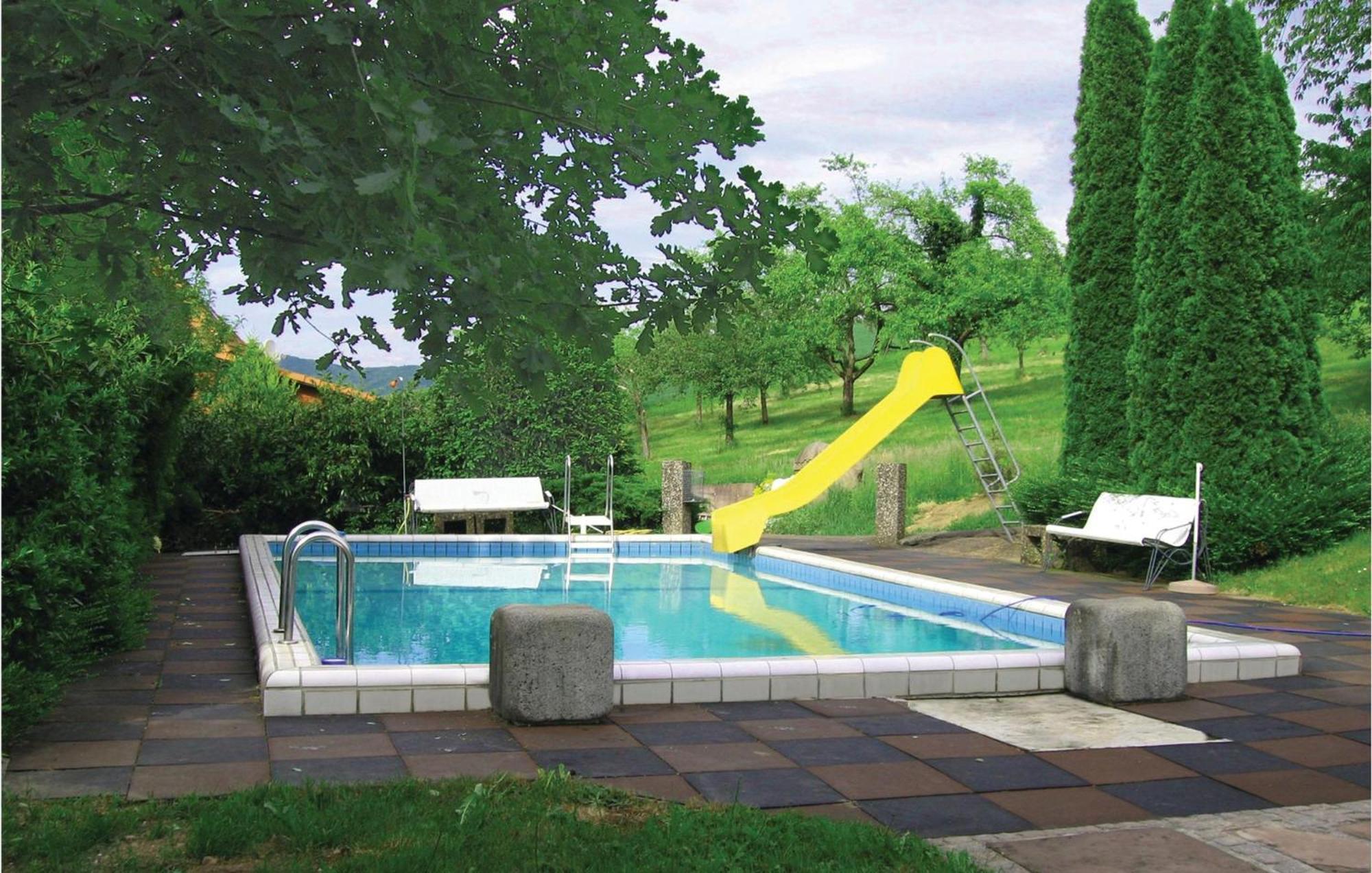 2 Bedroom Awesome Apartment In Welschensteinach Экстерьер фото
